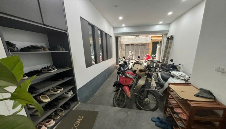 Cho thuê nhà ngõ ô tô LÀM VP, TT DẠY HỌC Phố Hoàng Quốc Việt 60m2, 6 tầng mt 7m, 40tr